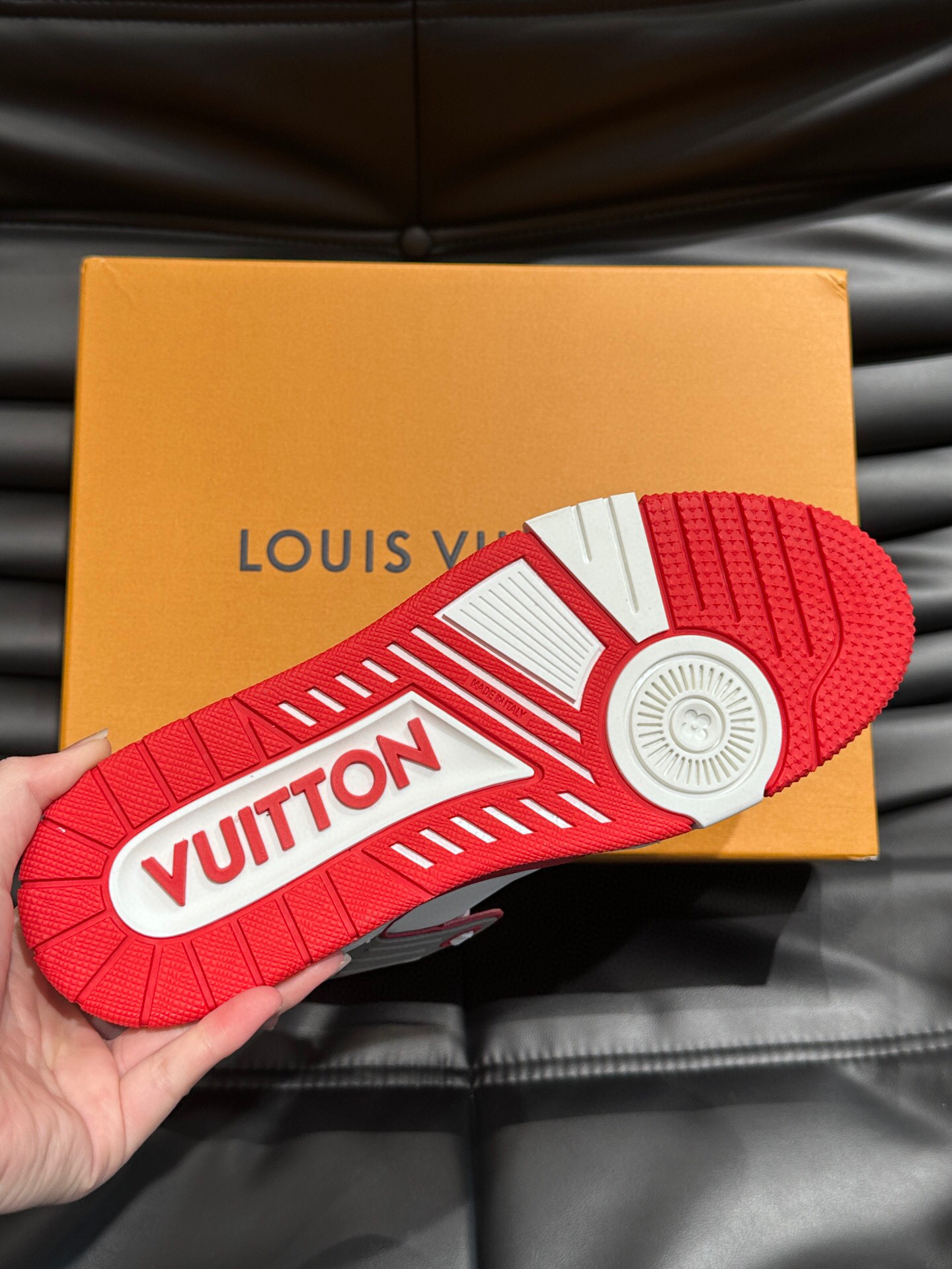 louis vuitton l casual shoes 38-44 - Image 9