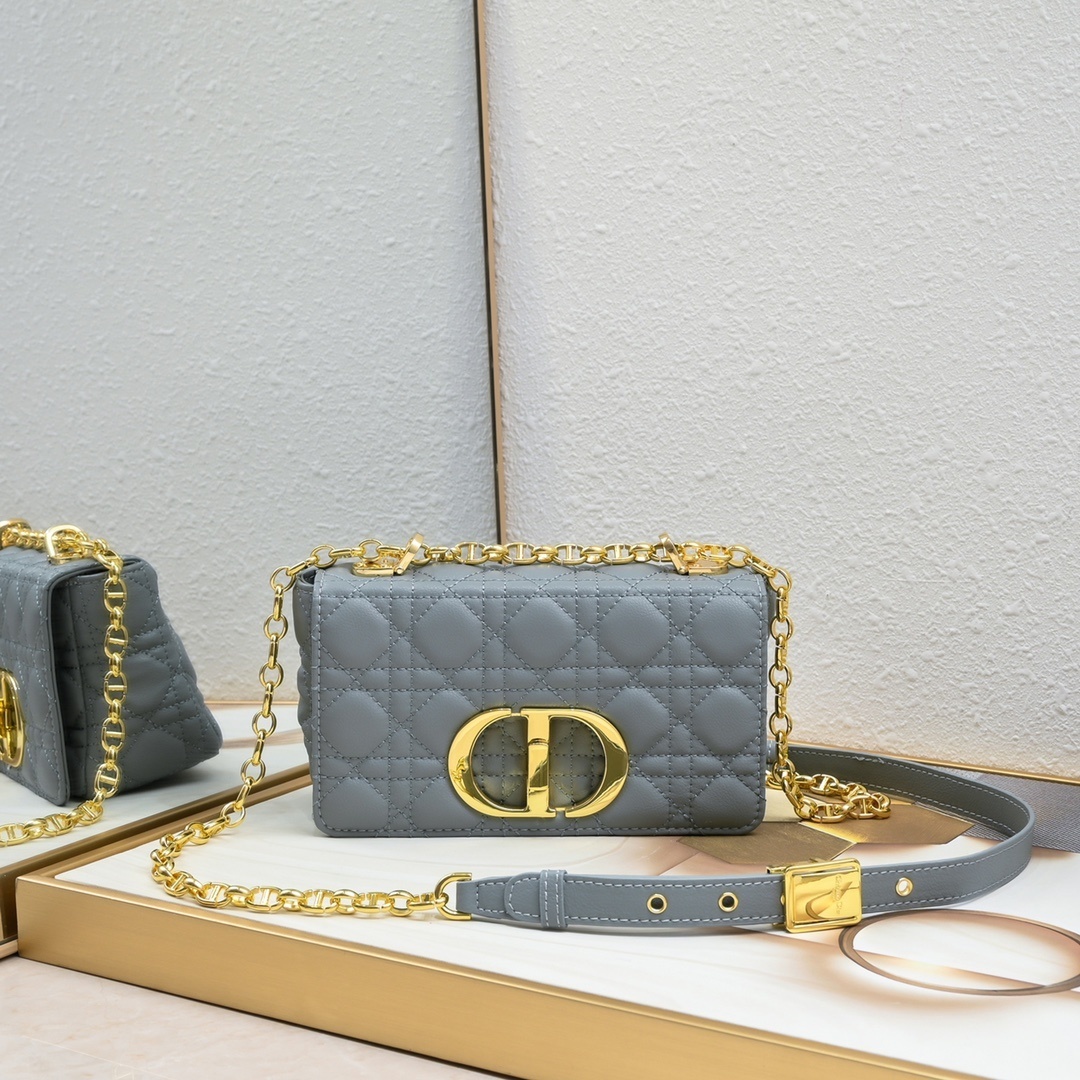 dior 21-13-8 quilted gray bag with gold chain