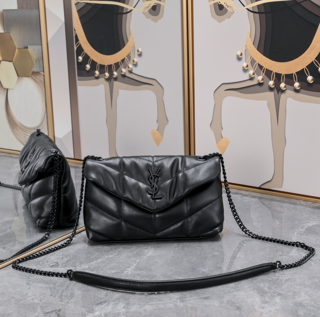 yves saint laurent black quilted shoulder bag 23×15.5×8.5cm