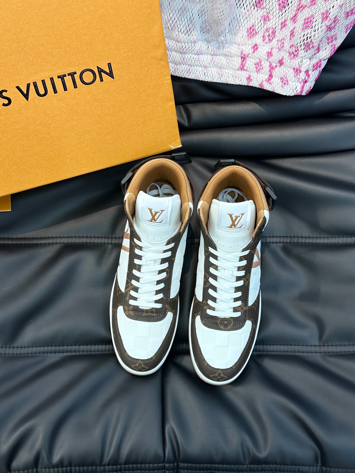 louis vuitton high-top sneakers 38-44 - Image 9
