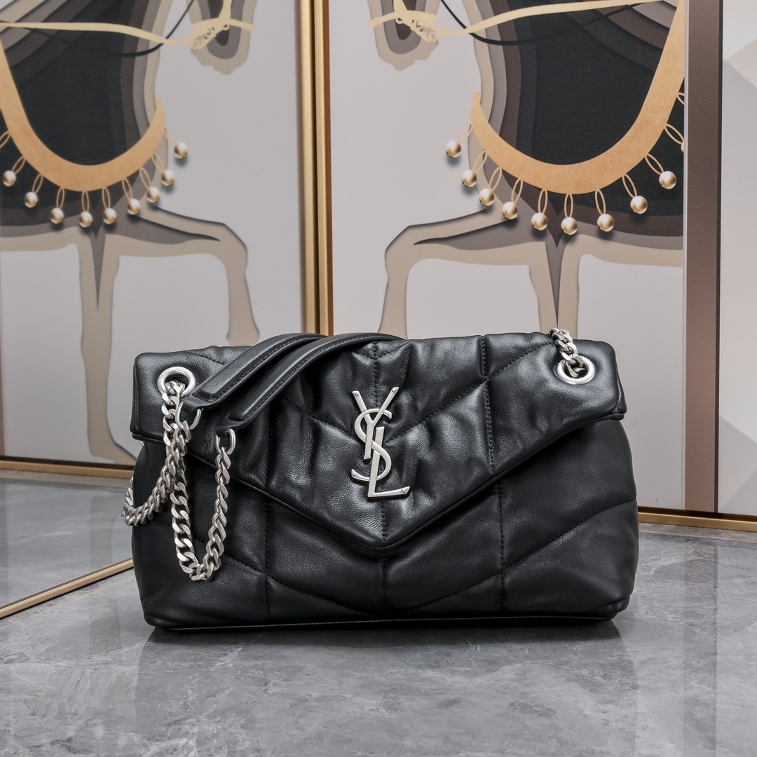 yves saint laurent black quilted shoulder bag 29x17x11cm