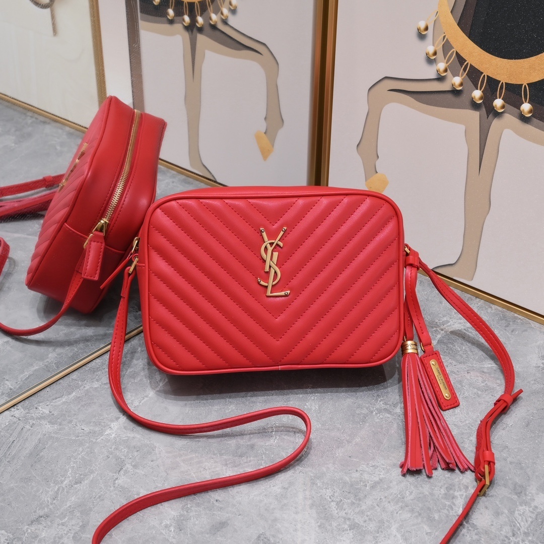 yves saint laurent red chevron crossbody bag, 23x16x6cm