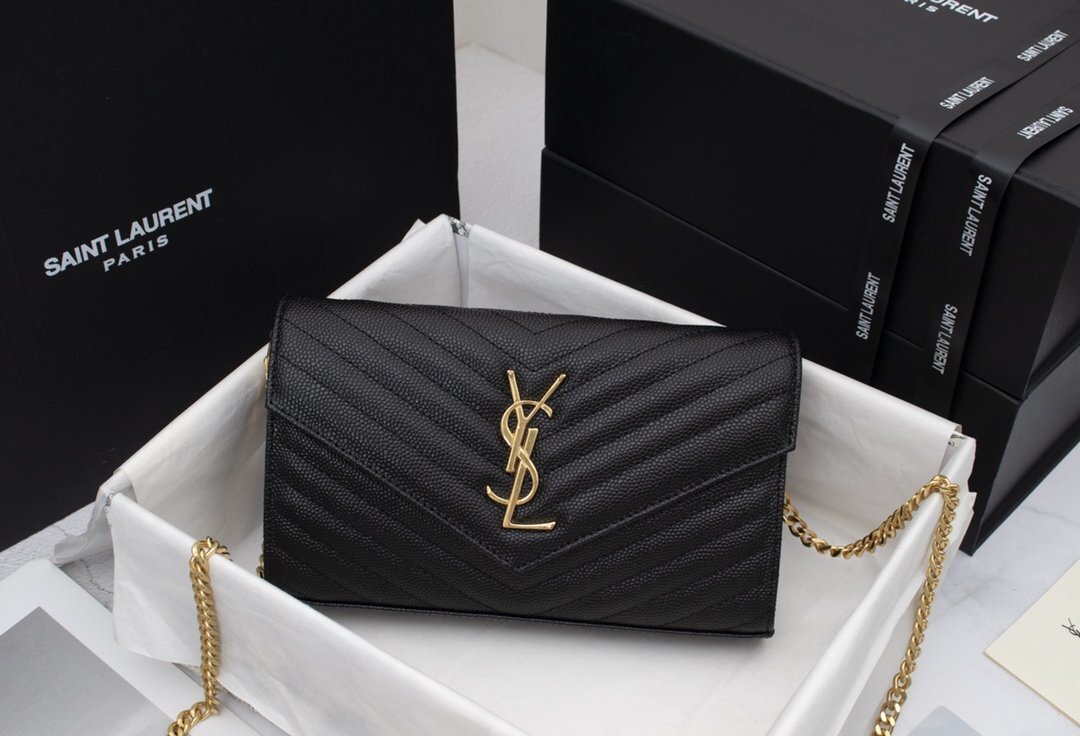 yves saint laurent black quilted leather bag 22.5*14*4