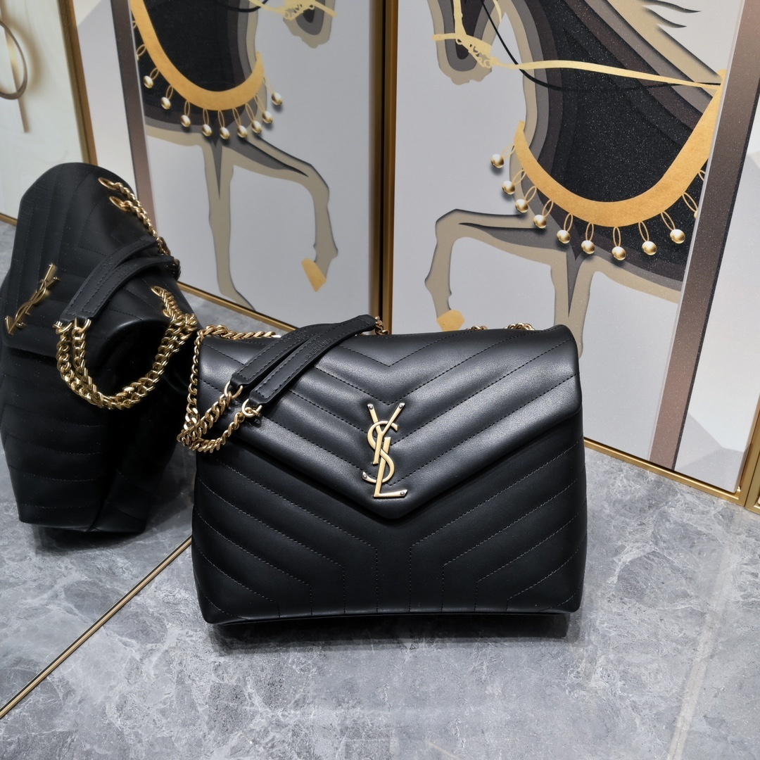 yves saint laurent black chevron bag 31*22*11