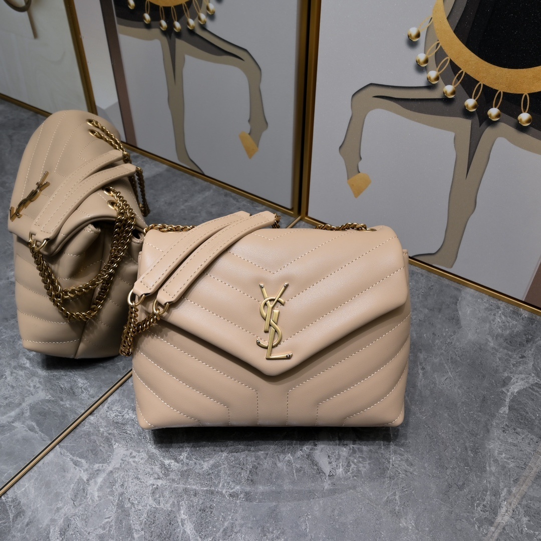 yves saint laurent 24cm beige quilted handbag
