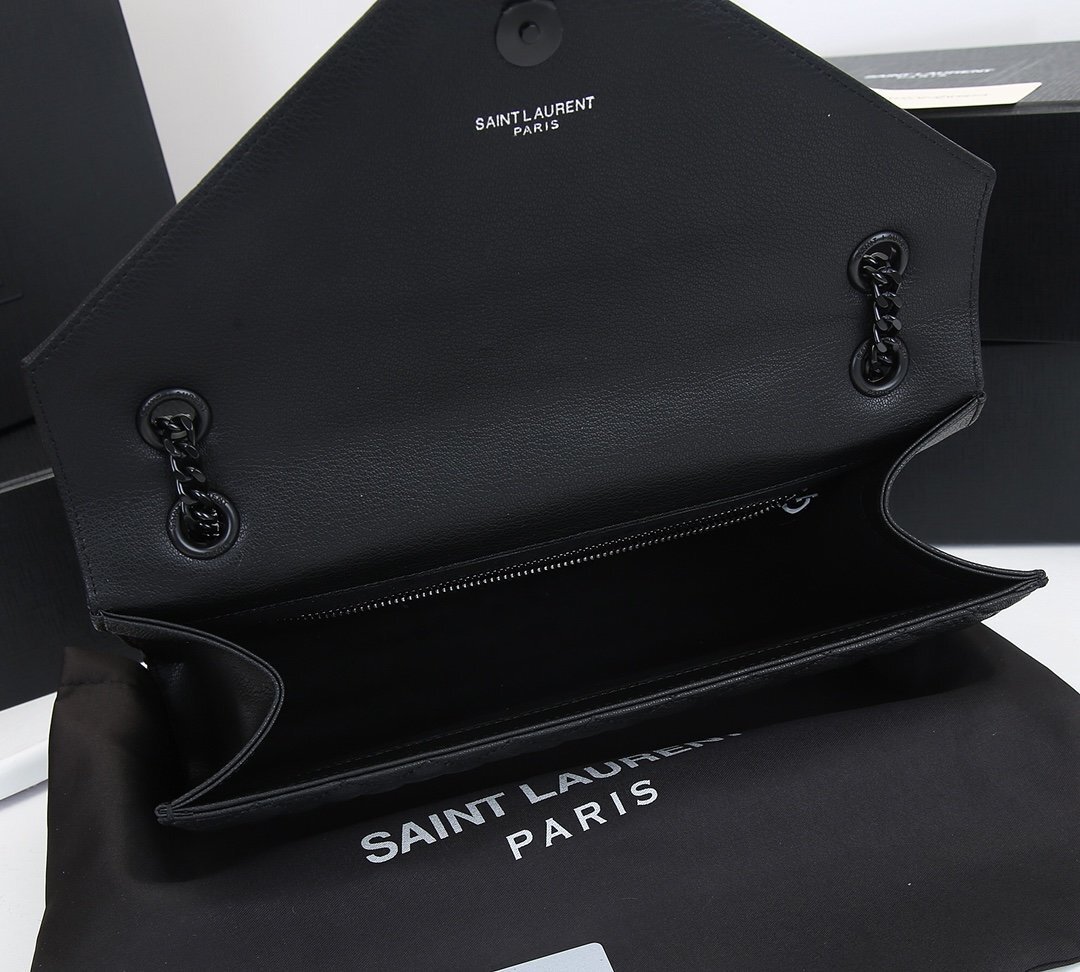 yves saint laurent quilted black leather bag - 31x20x8 cm - Image 9
