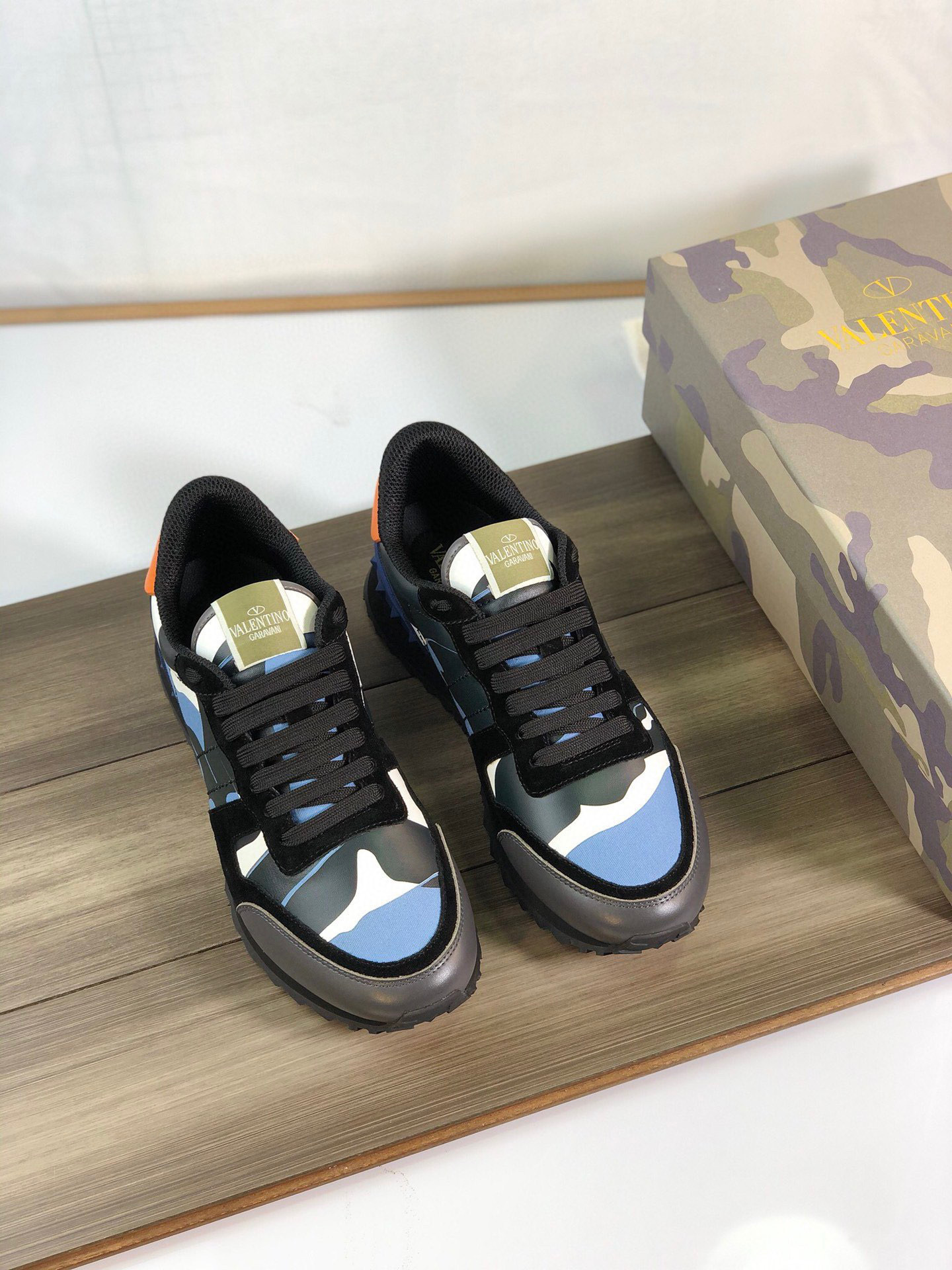 valentino camo sneakers size 38-44 - Image 9