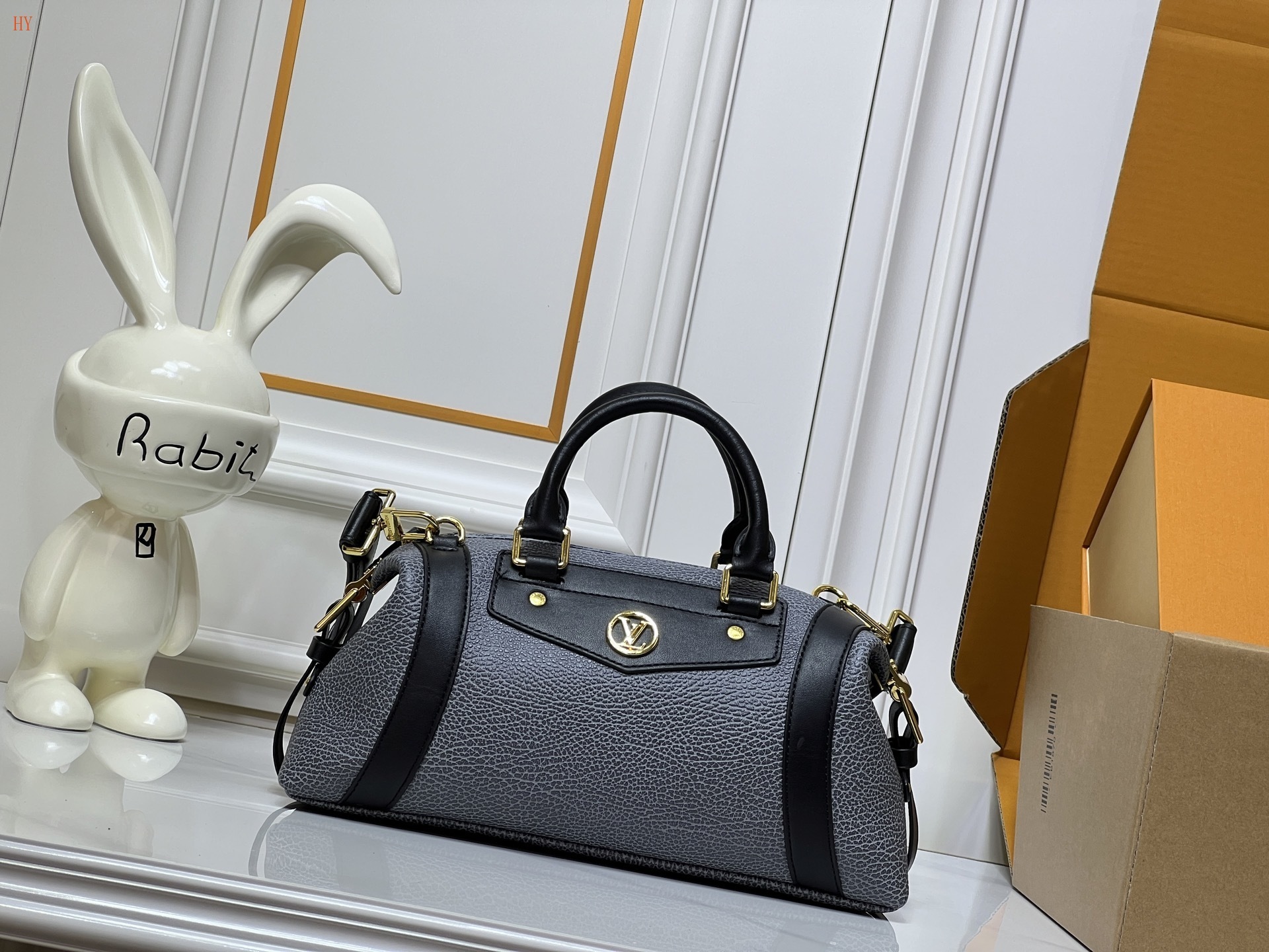 louis vuitton handbag 38*15*15 - model 118012