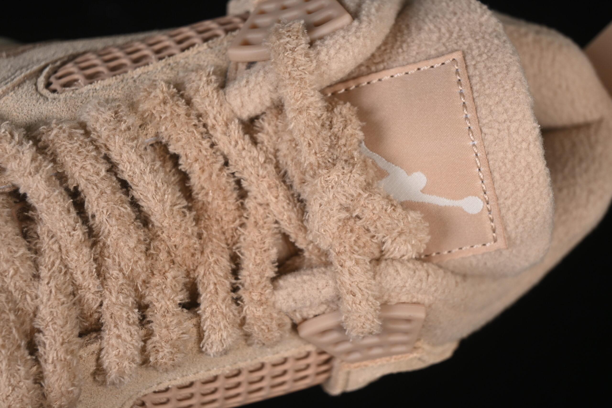 air jordan 4 retro 'cozy girl' hv0823-200 - Image 9