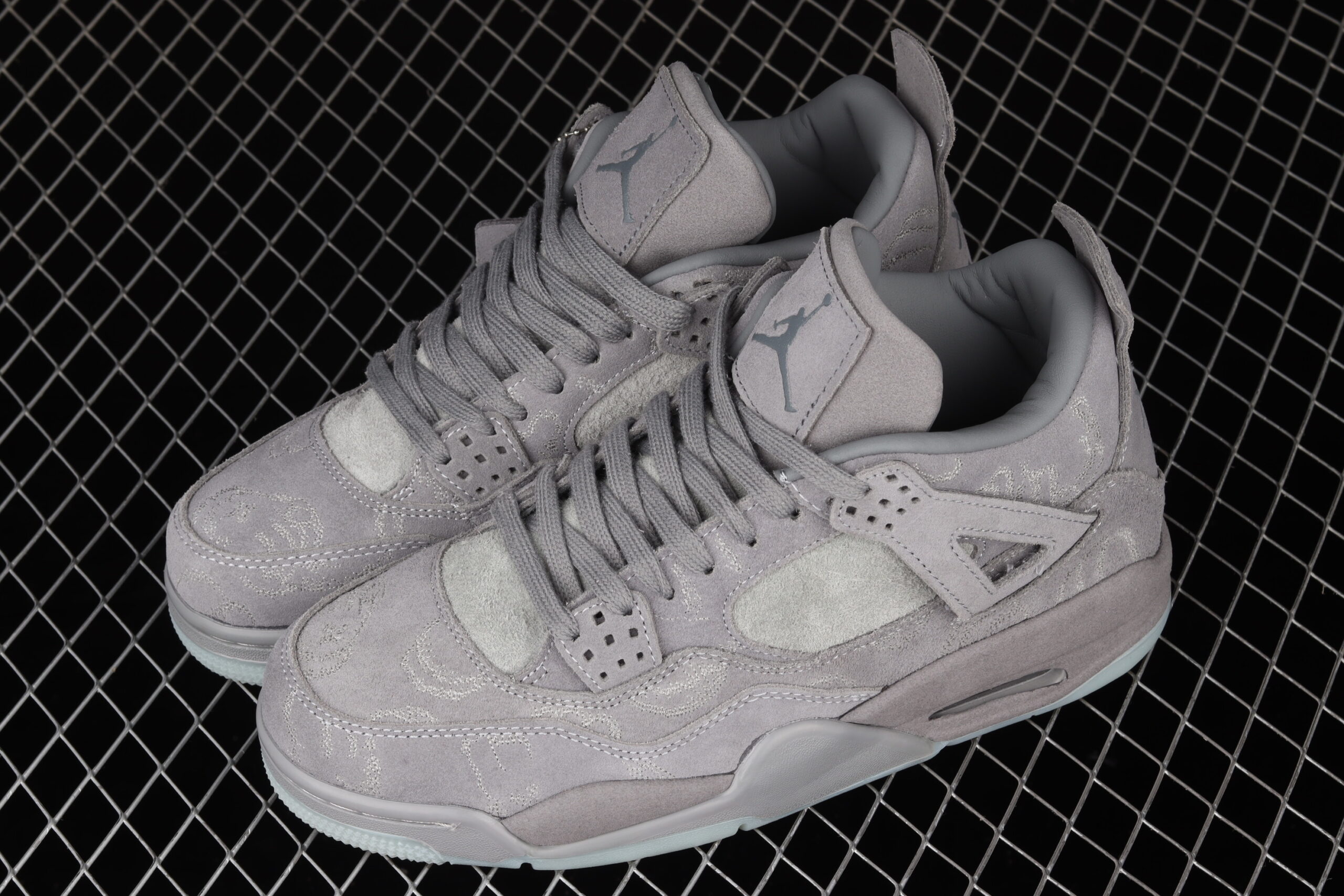 kaws x air jordan 4 retro black 930155-003 - Image 3