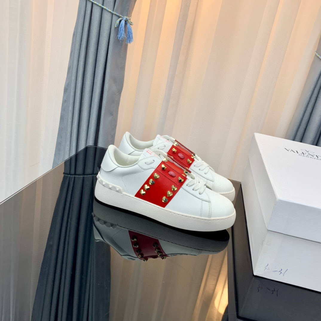 valentino couples sneakers 35-44 with studded design - Image 9
