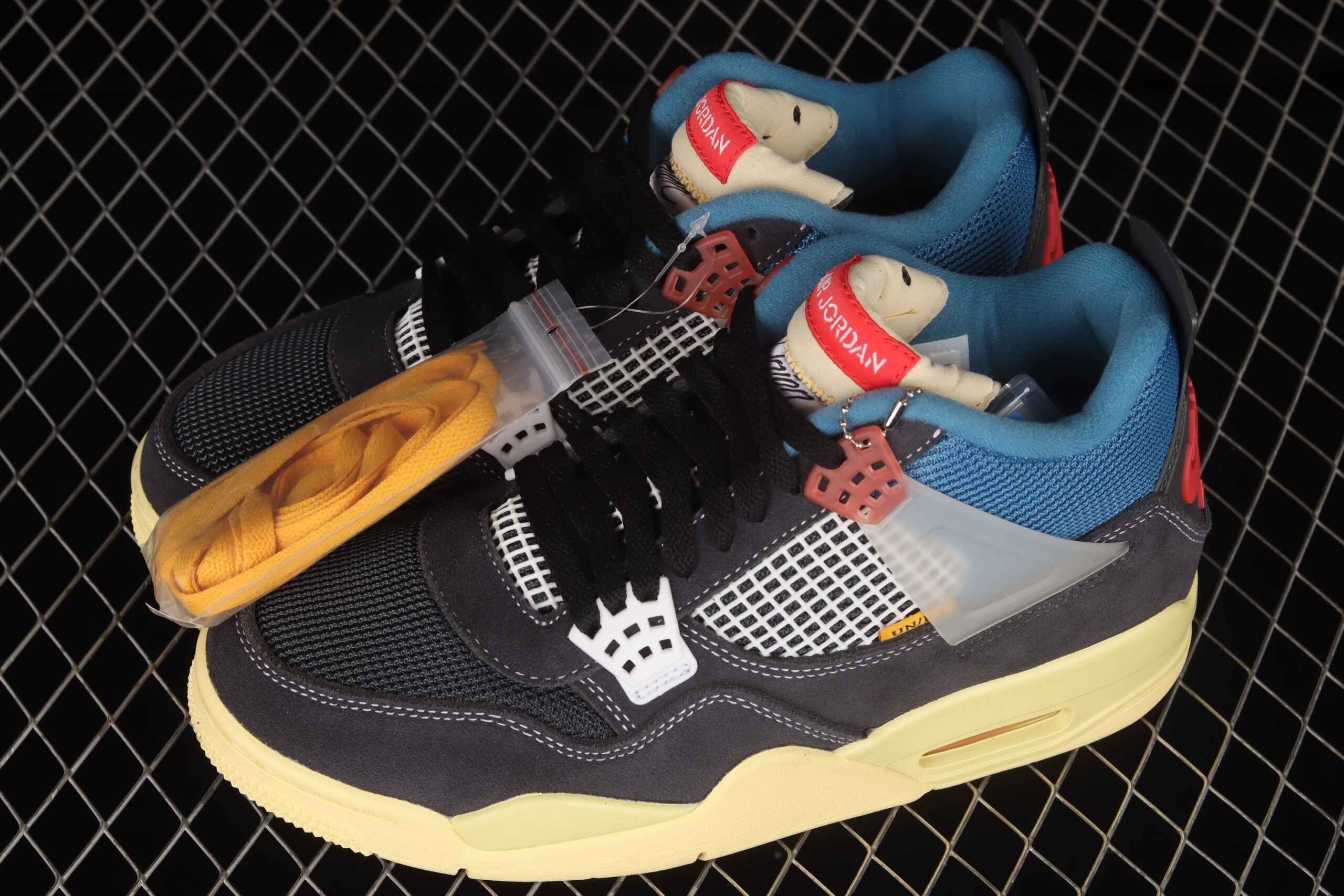 union la x air jordan 4 retro aj4 basketball shoes dc9533-001 - Image 3