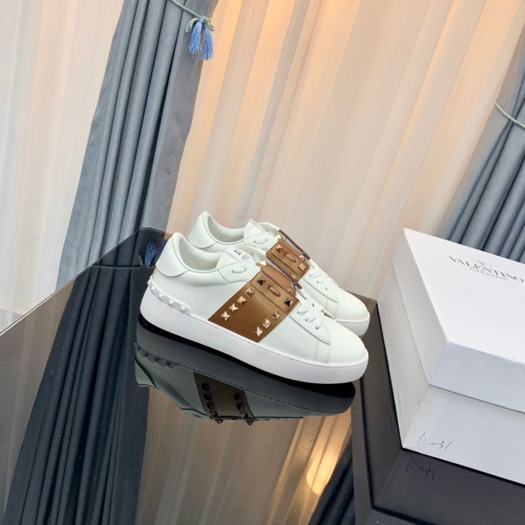 valentino couples sneakers 35-44 with studded strap - Image 9