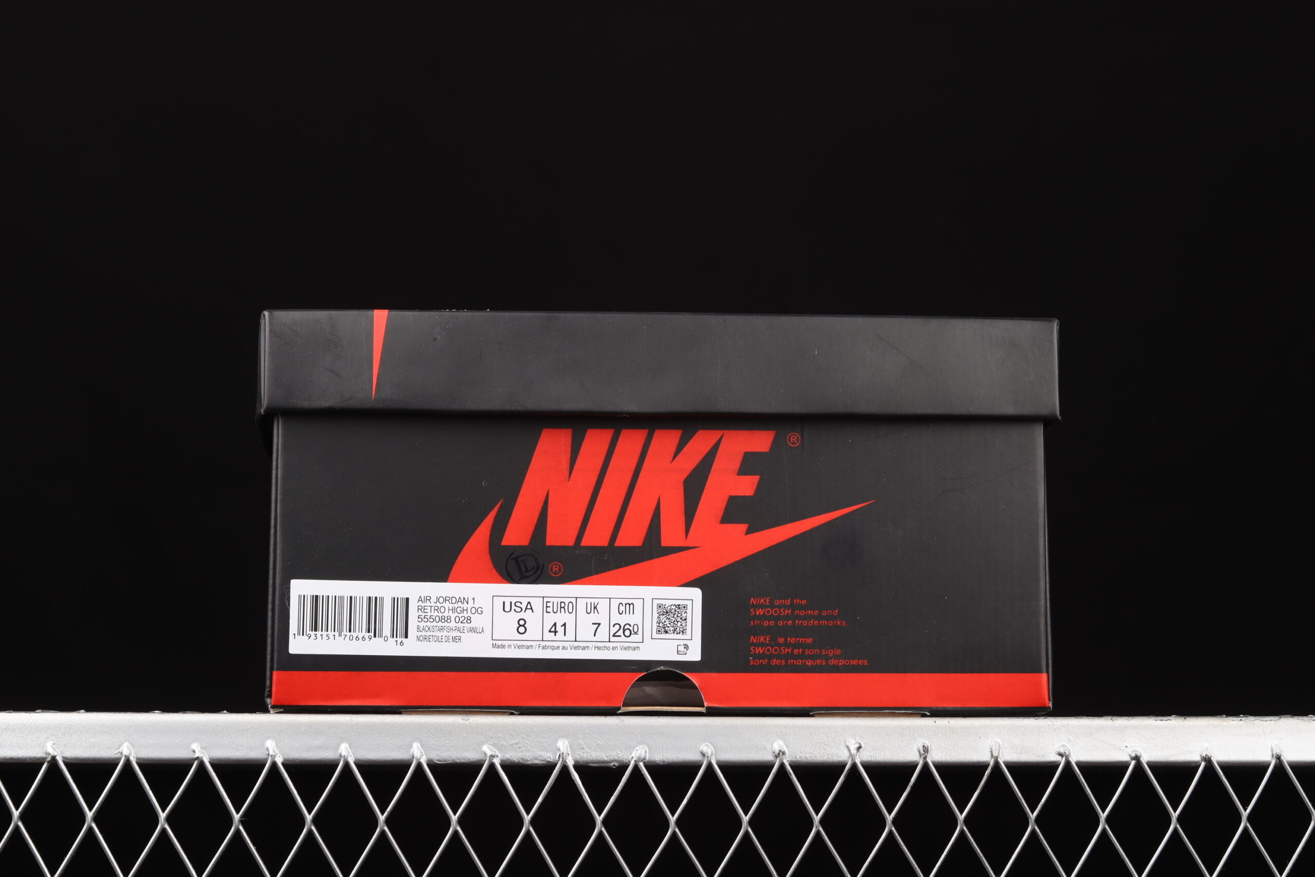 air jordan 1 retro high og aj1 555088-028 basketball shoes - Image 7