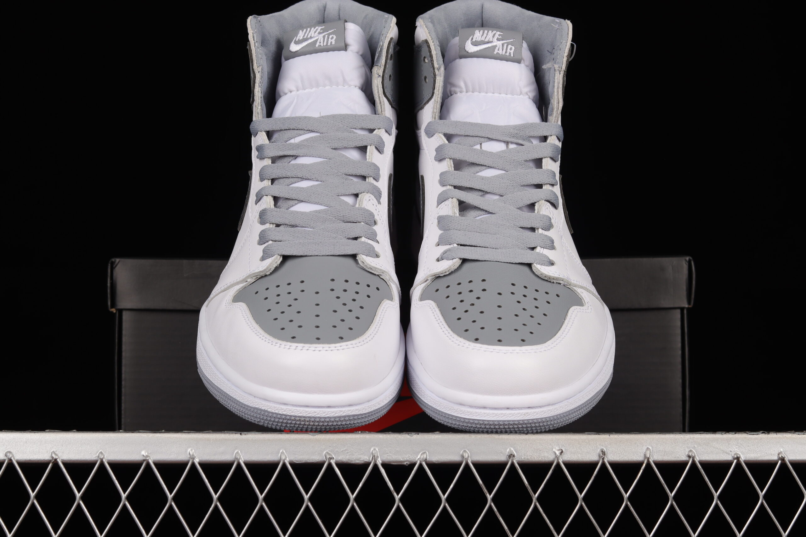 air jordan 1 high og "stealth" aj1 555088-037 - Image 4