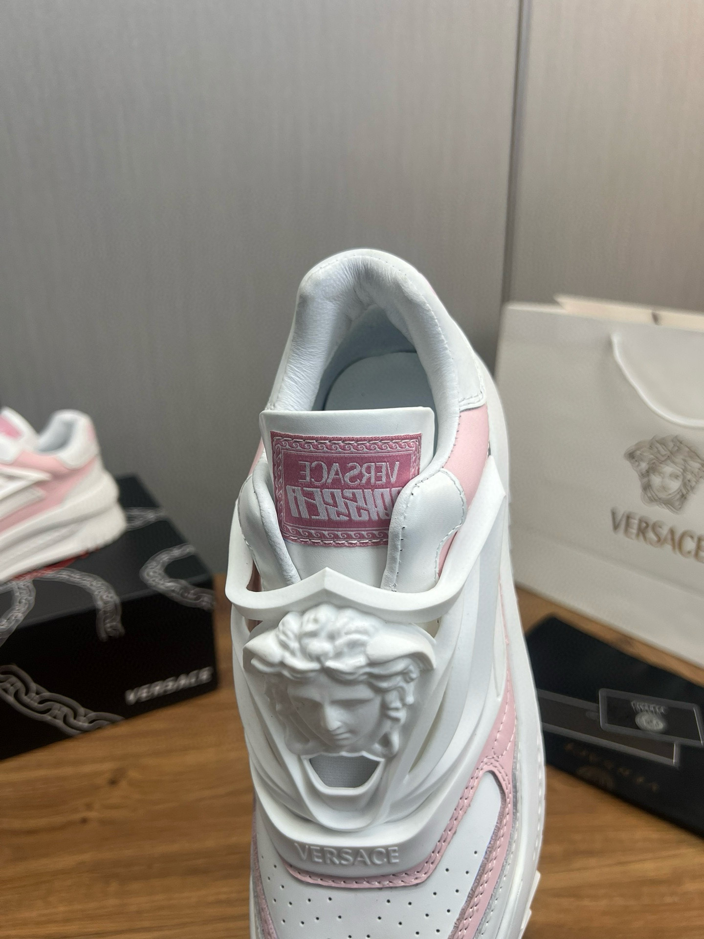 versace casual sneakers in white/pink - sizes 38/44 - Image 11