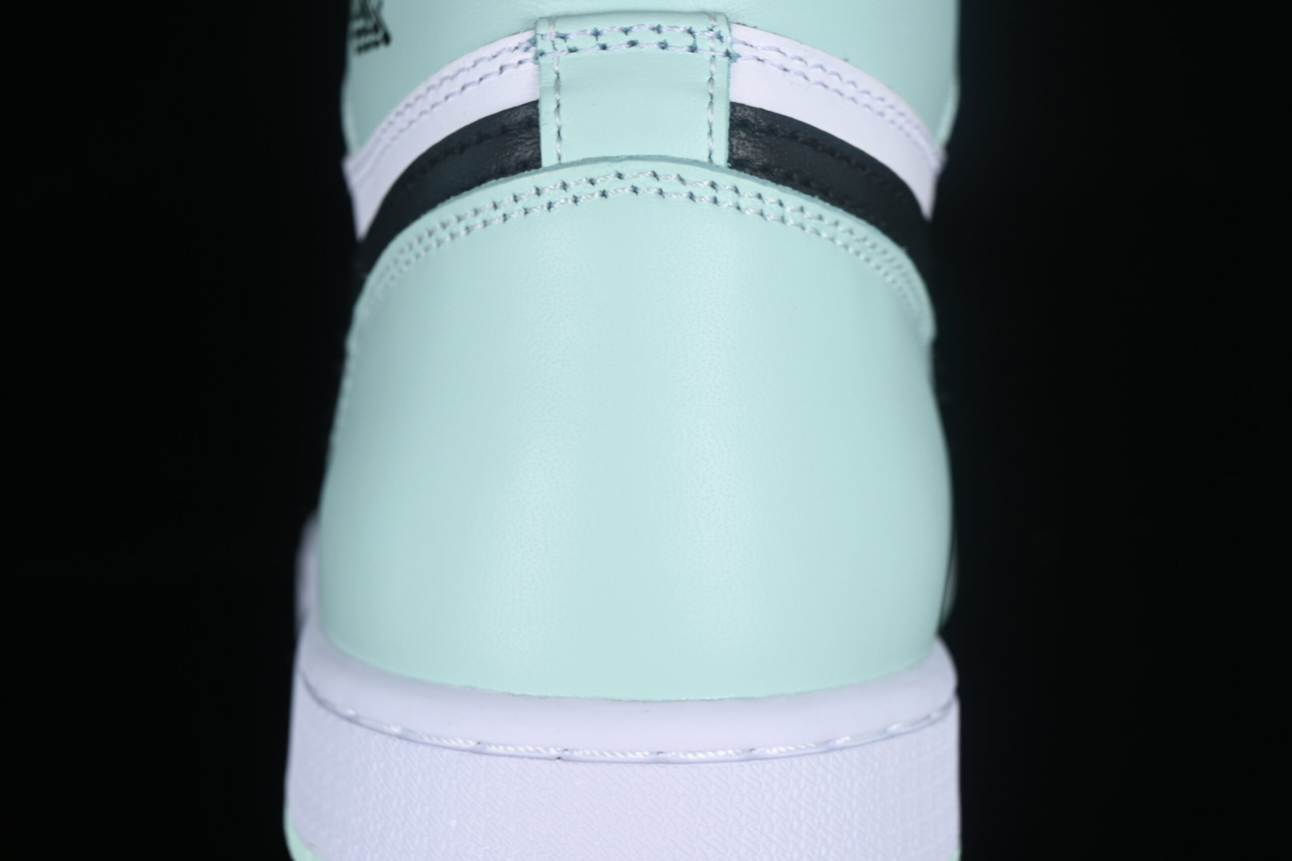 air jordan 1 retro high og 'lgloo' - 861428-100 - Image 11