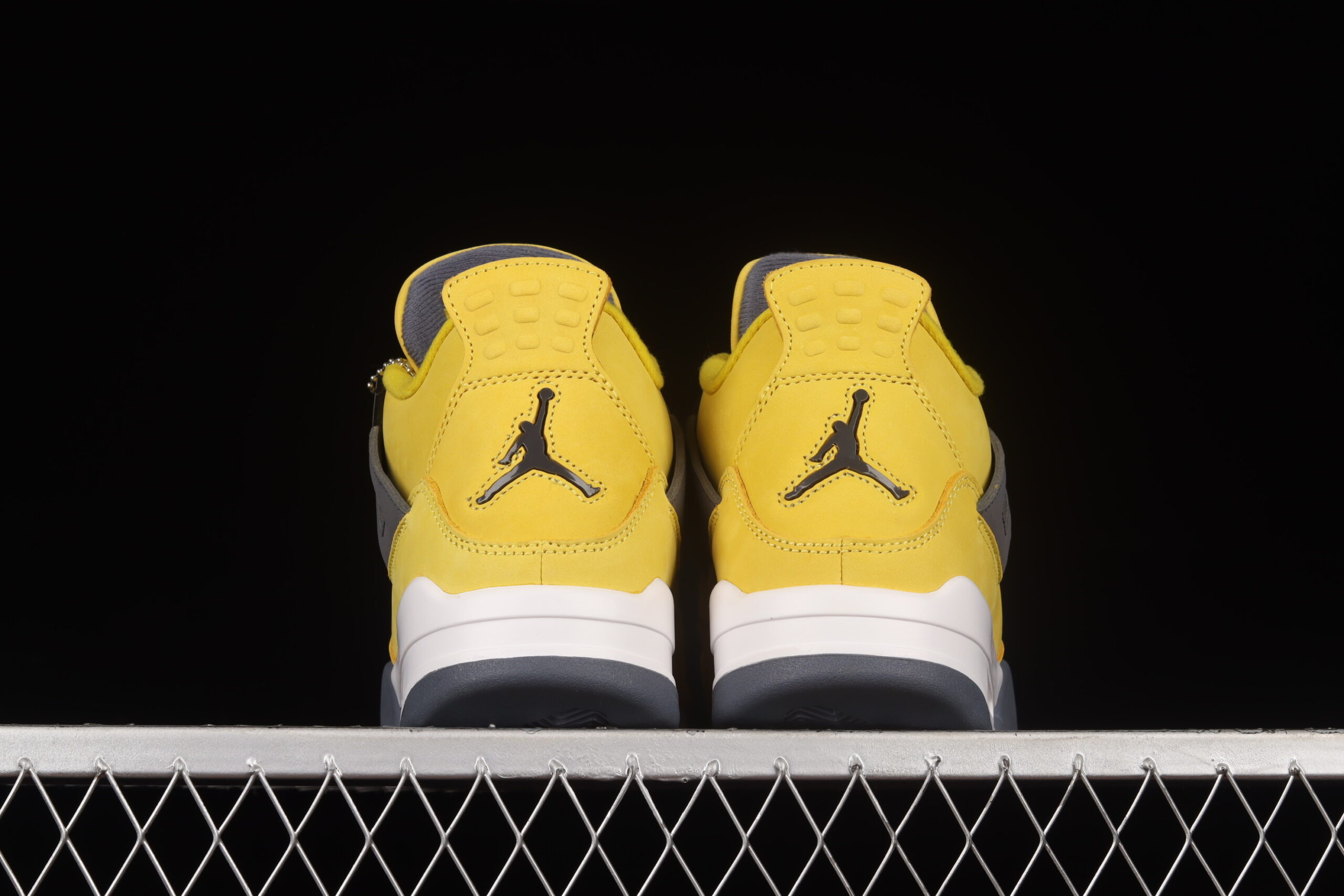 air jordan 4 retro 'lightning' ct8527-700 - yellow/gray - Image 5