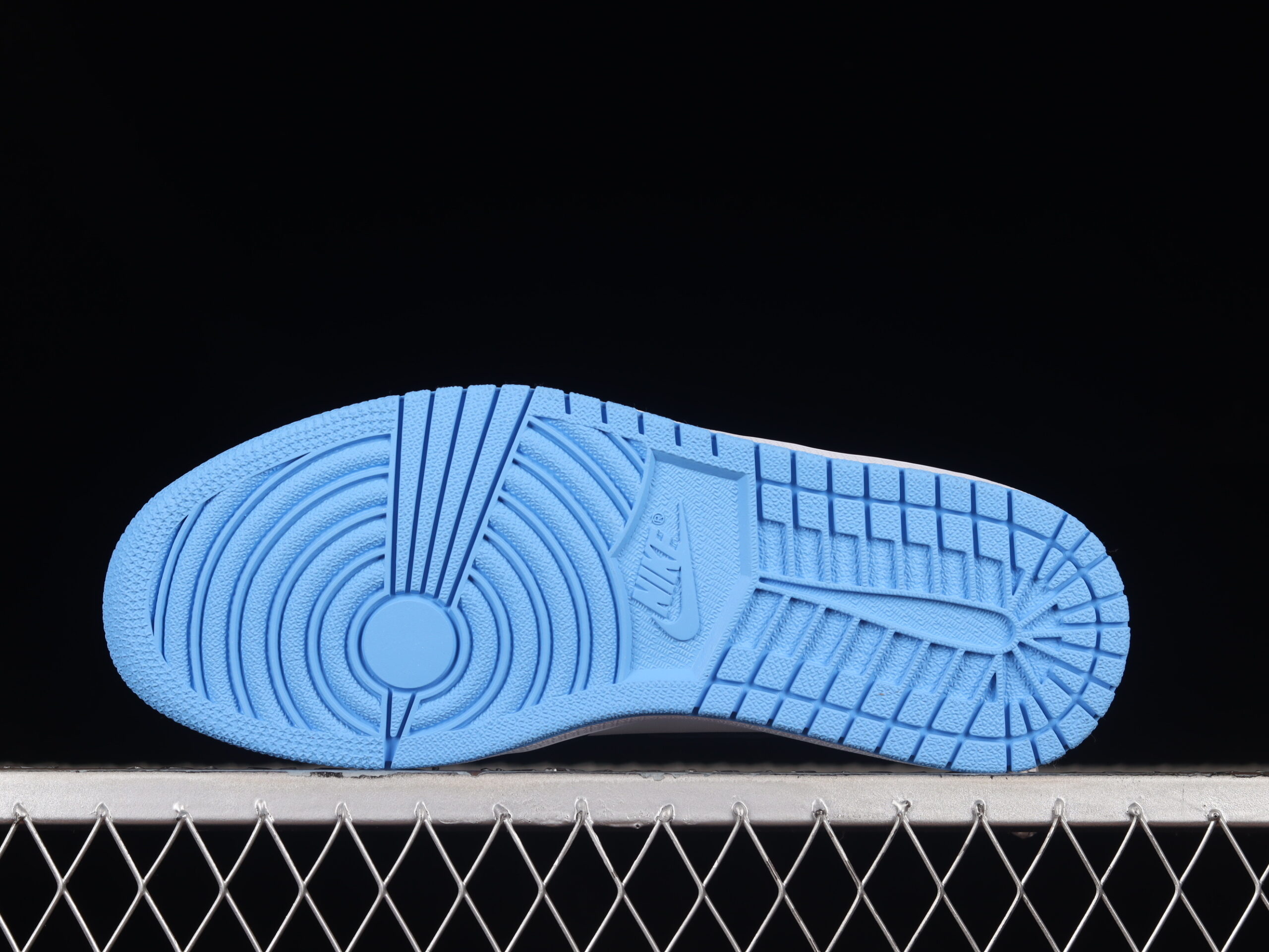 air jordan 1 high og 'unc toe' dz5485-400 - Image 6