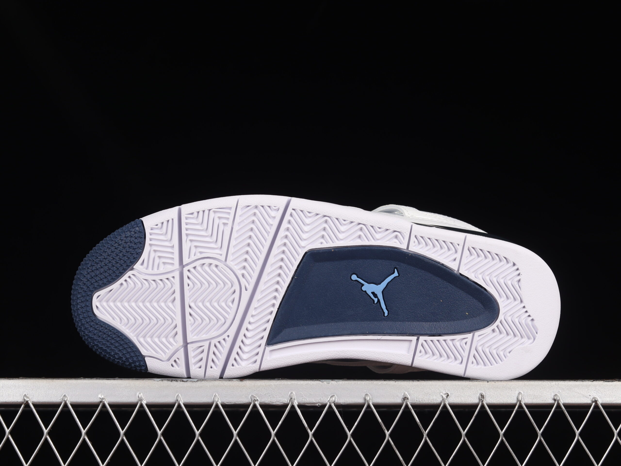 air jordan 4 retro 'columbia' - white/navy - 314254-107 - Image 6