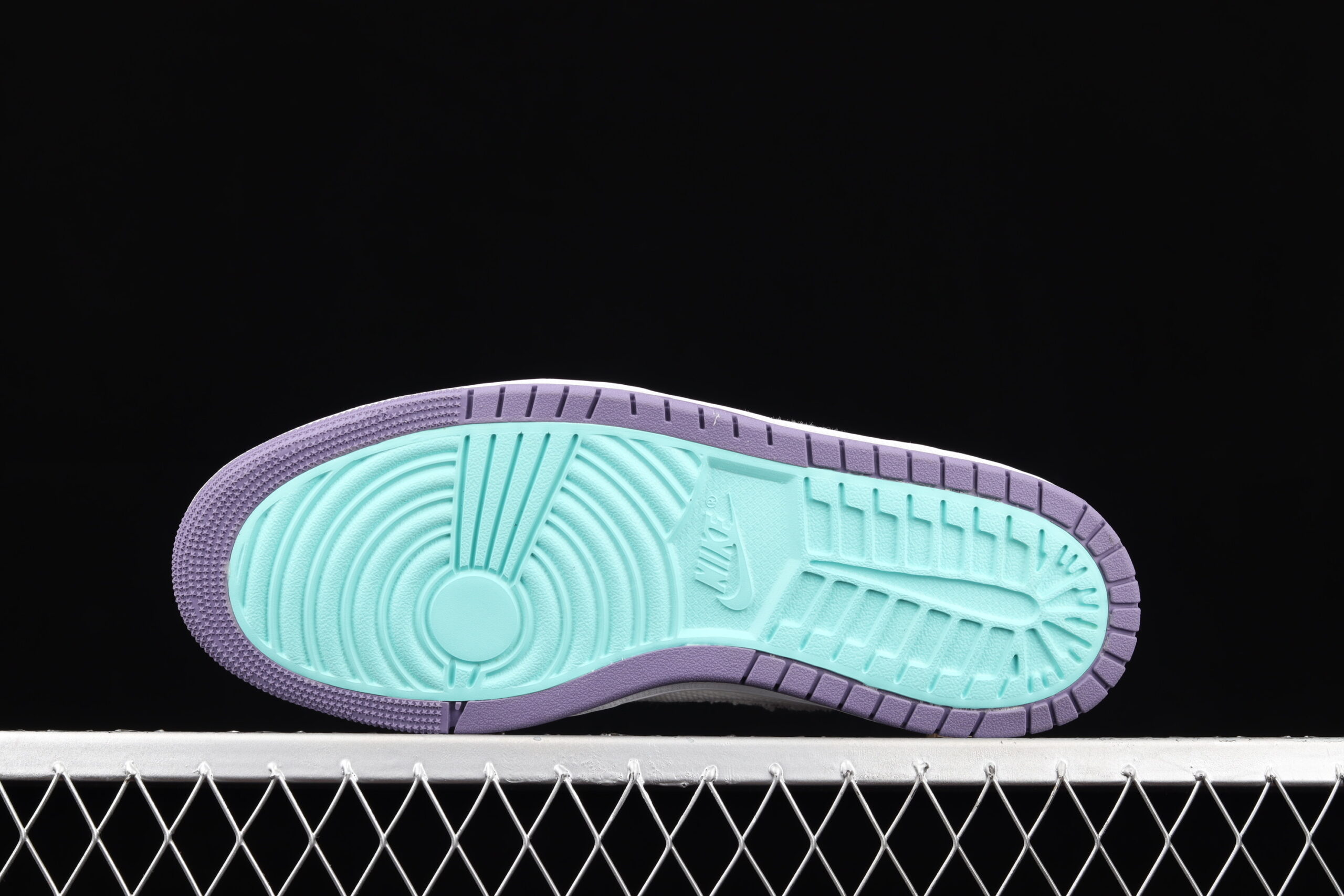 air jordan 1 zoom cmft 'tropical twist' - ct0978-150 - Image 13