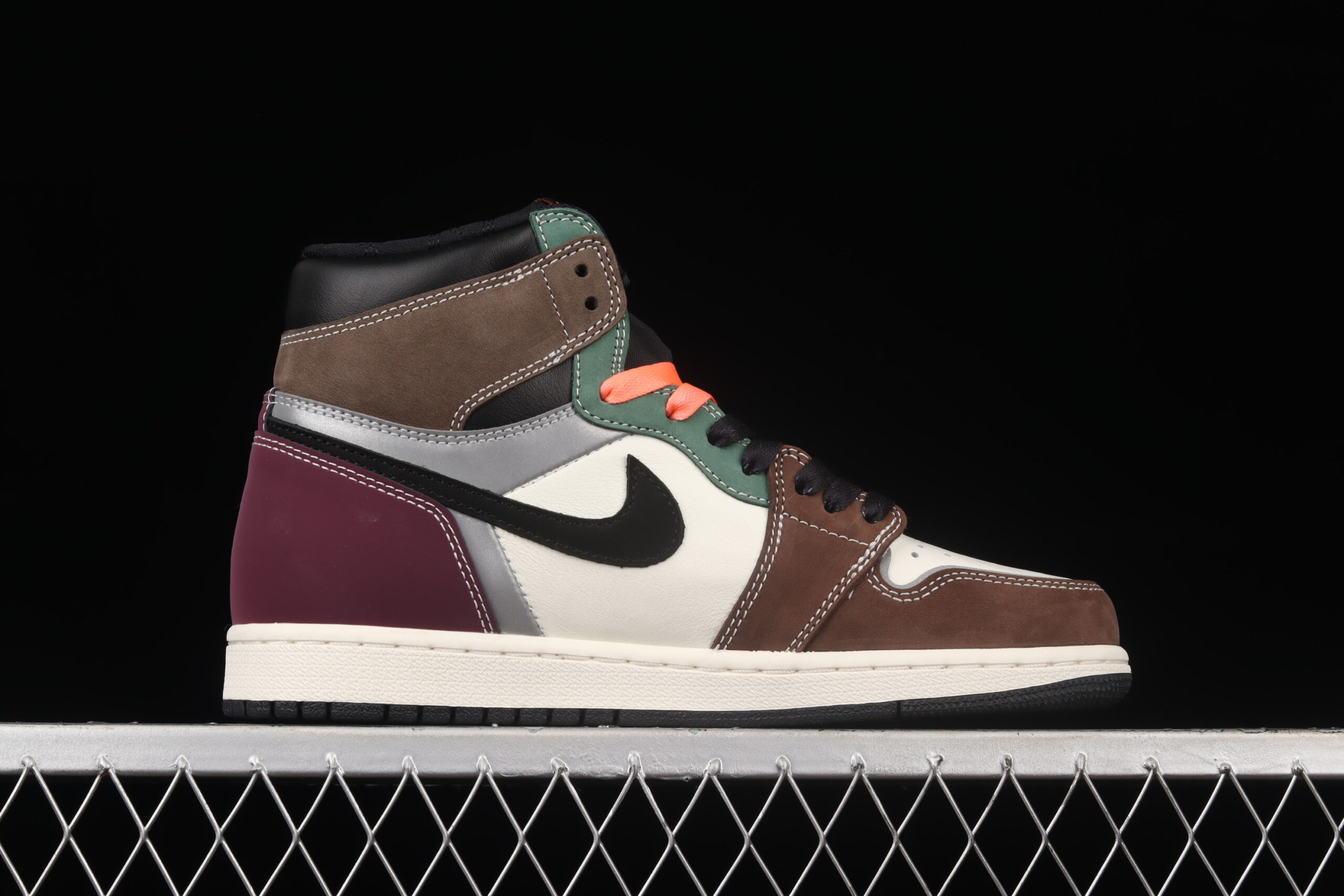 air jordan 1 high og 'hand crafted' dh3097-001 - Image 2