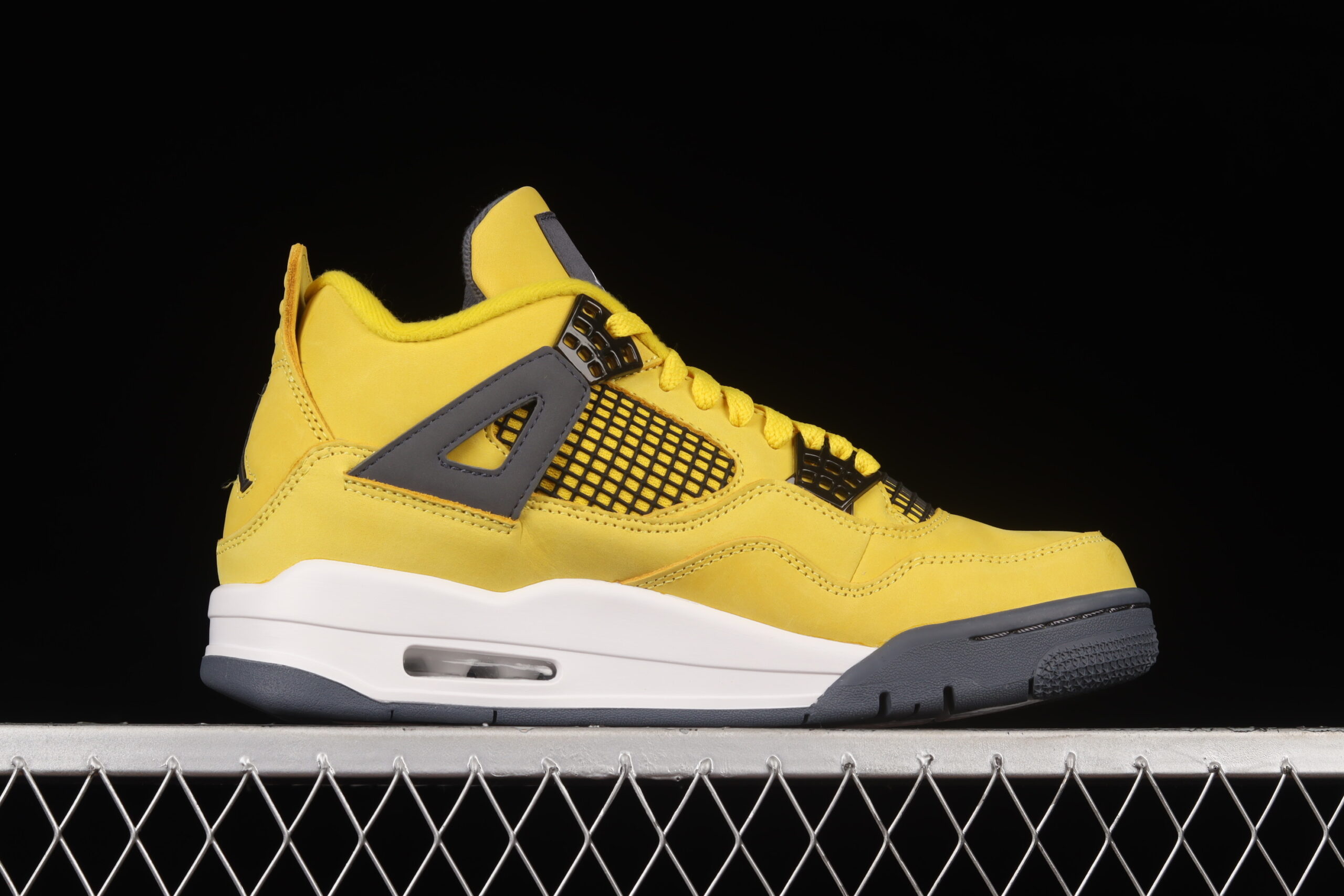air jordan 4 retro 'lightning' ct8527-700 - yellow/gray - Image 2