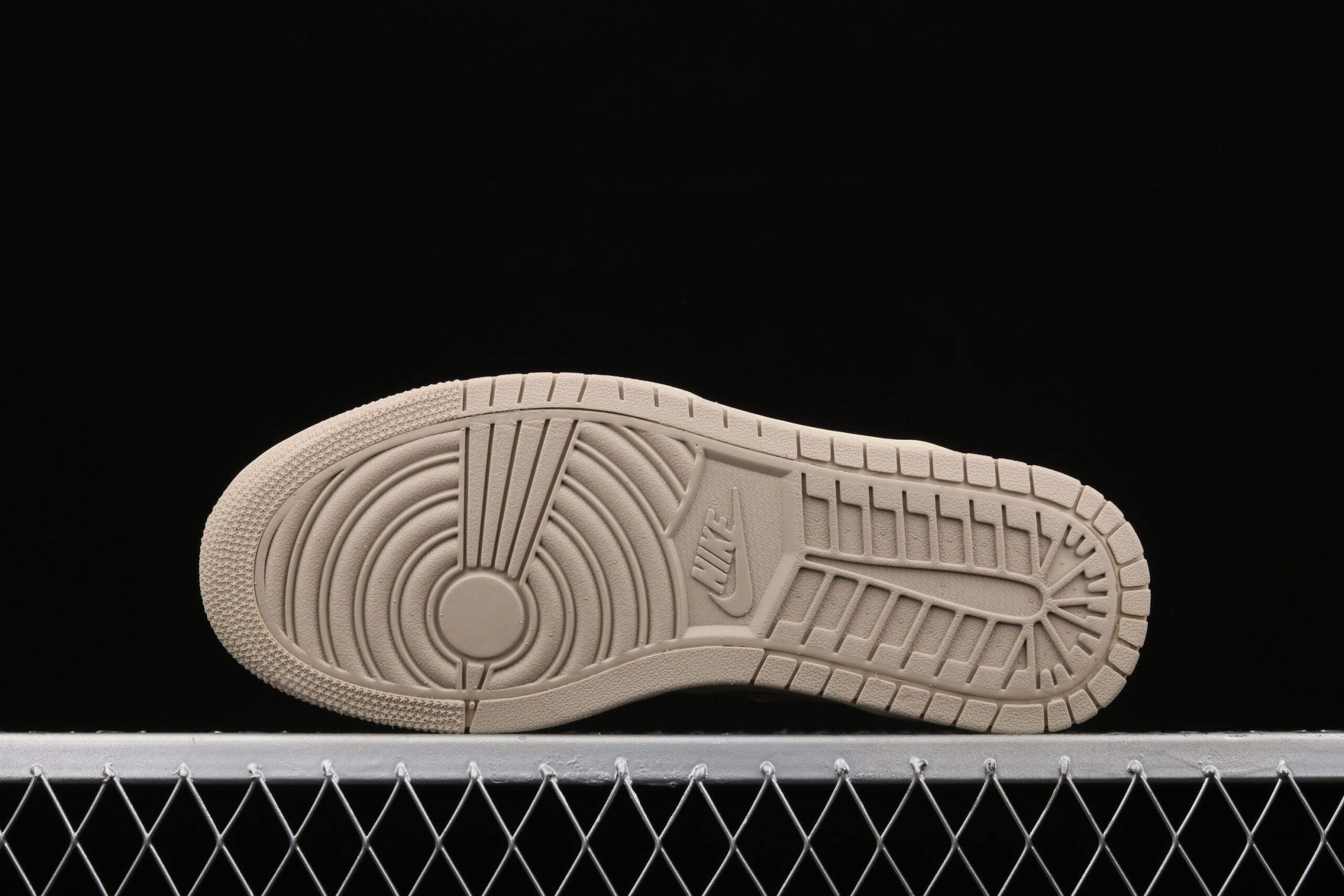 air jordan 1 zoom cmft 'summit white' - ct0979-100 - Image 6